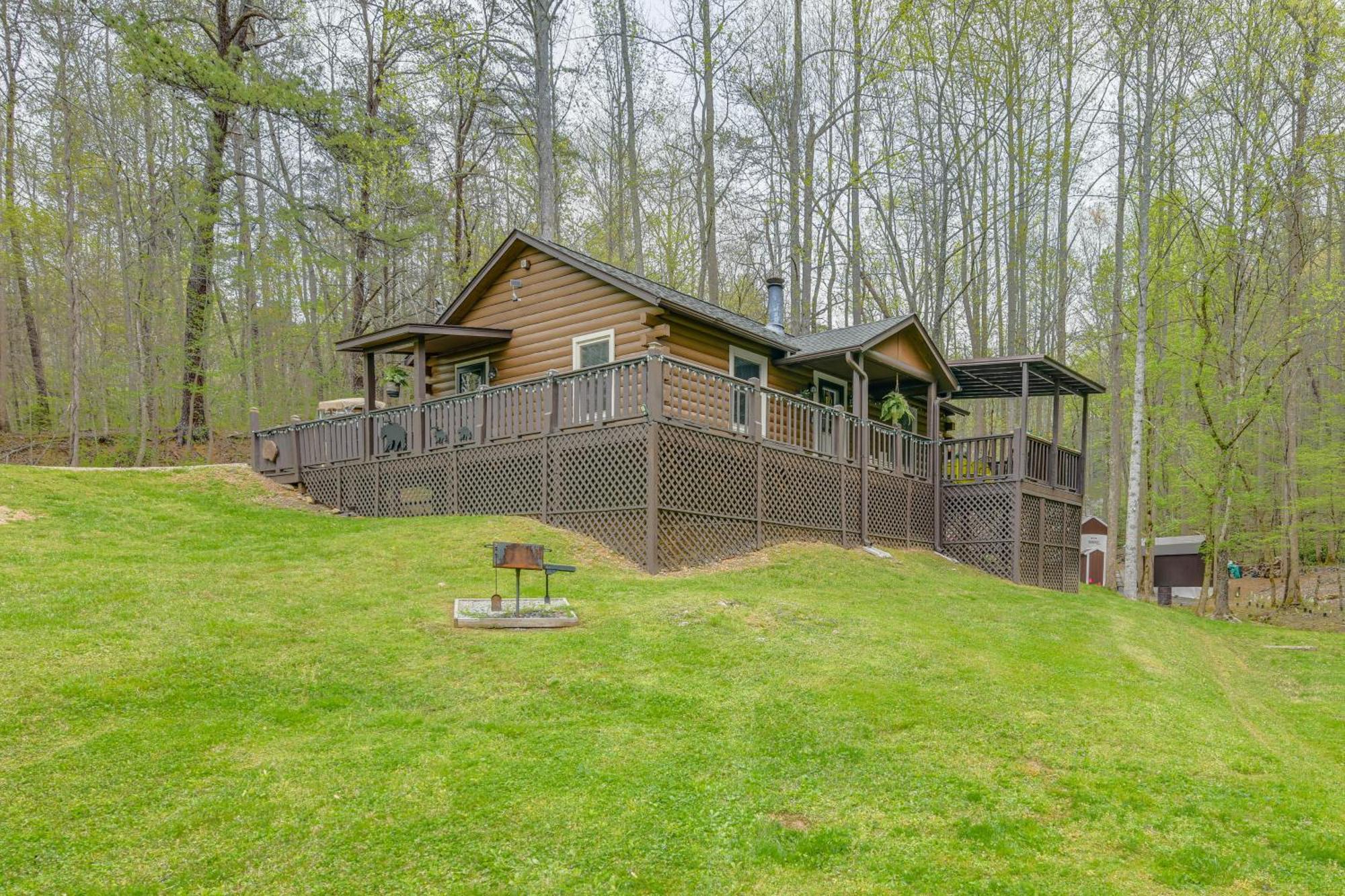 Smoky Mountain Cozy Cove Cabin Deck And Fire Pit! Cosby Exterior foto